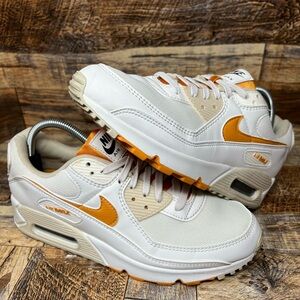 Nike Air Max 90 SE Shoes Womens Sz 9.5 White Orange Athletic Trainers Sneakers